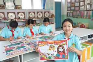 河北唐山：多校组织教师节庆祝活动