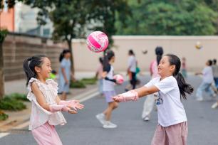 江西吉安：社团活动丰富课余生活