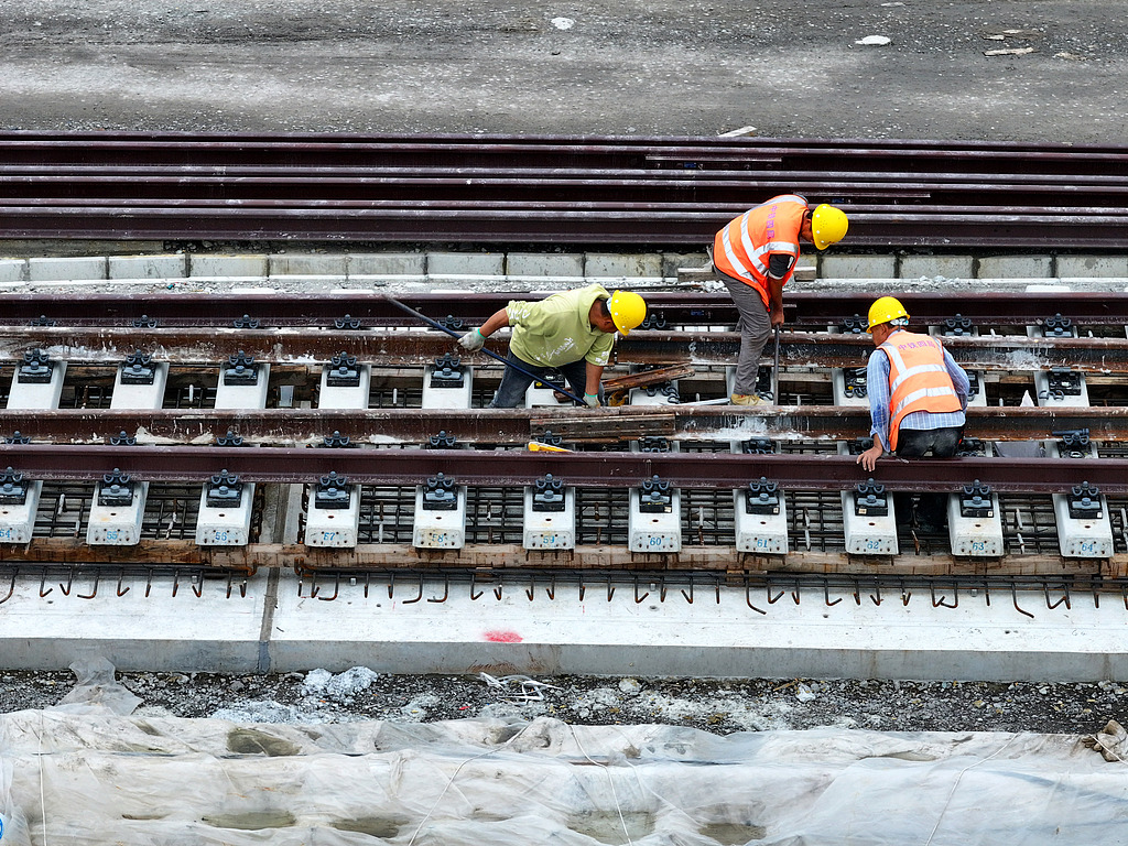 安徽蒙城：阜淮铁路建设稳步推进