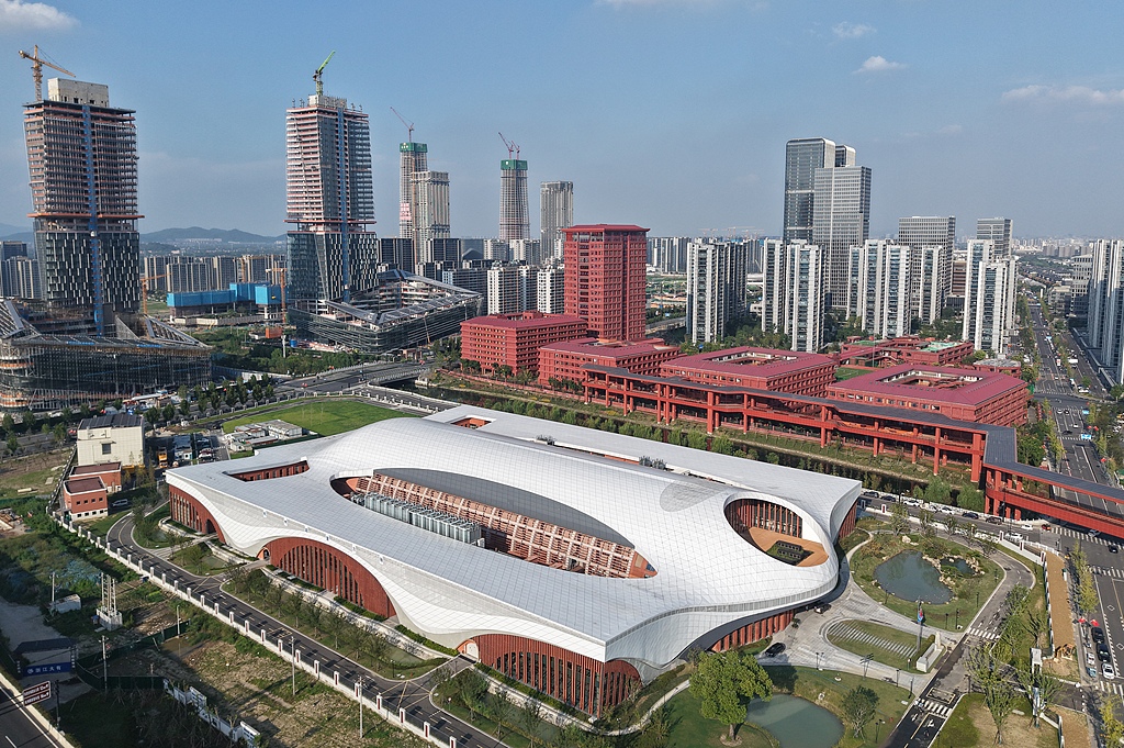 浙江杭州：超重力实验装置核心设备启动