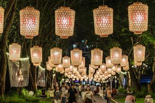 广东深圳：非遗竹丝行灯点亮南头古镇