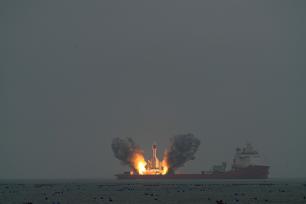 一箭三星！引力一号遥二运载火箭发射成功