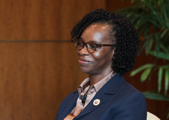 携手共促妇女发展 全球妇女峰会彰显中国担当