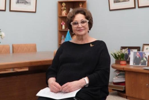 俄罗斯妇女联盟总裁谈全球妇女峰会：继往开来 再启新程