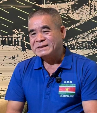 苏里南《中华日报》社长陈文通：祖国的发展日新月异 要发挥好华媒的桥梁作用