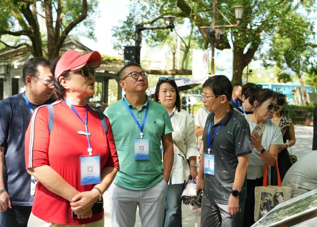 海外华媒代表探访珠海会同村：侨胞海外打拼建设家乡 使命感责任感让人钦佩