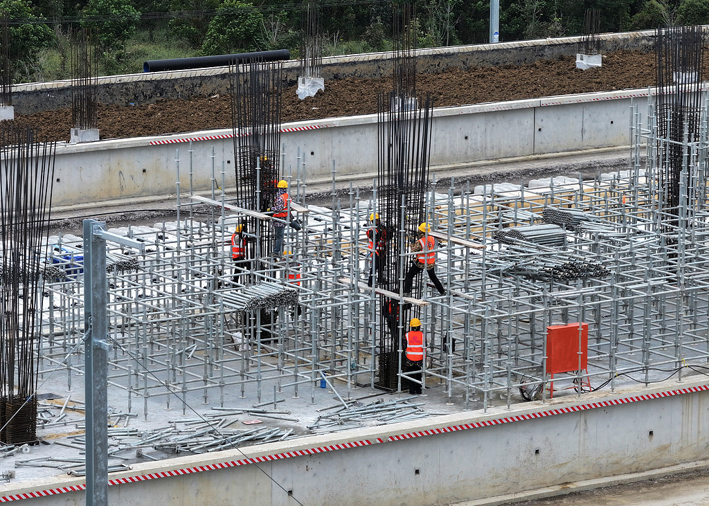 安徽蒙城：阜淮铁路蒙城站站房建设稳步推进