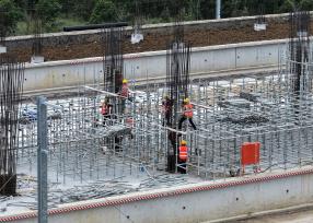 安徽蒙城：阜淮铁路蒙城站站房建设稳步推进