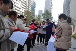 山东枣庄：消防宣传进社区
