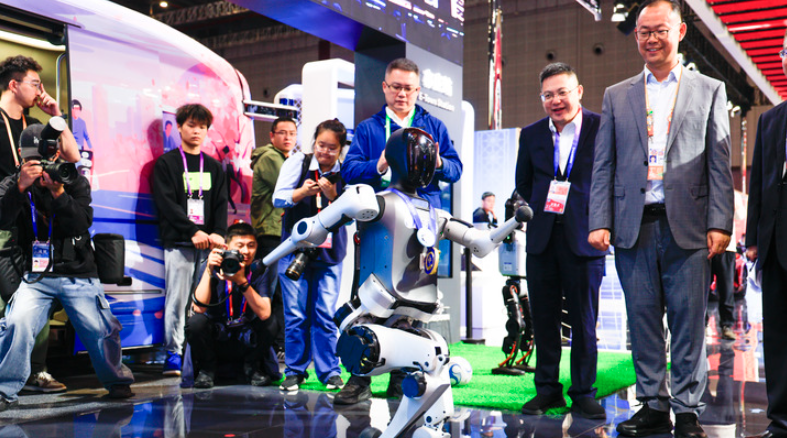 “进博引力场”：全球企业共享开放新机遇