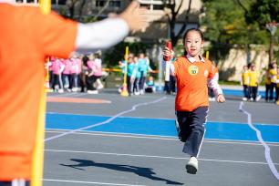 浙江温州：秋季校园运动会激发学生运动热情