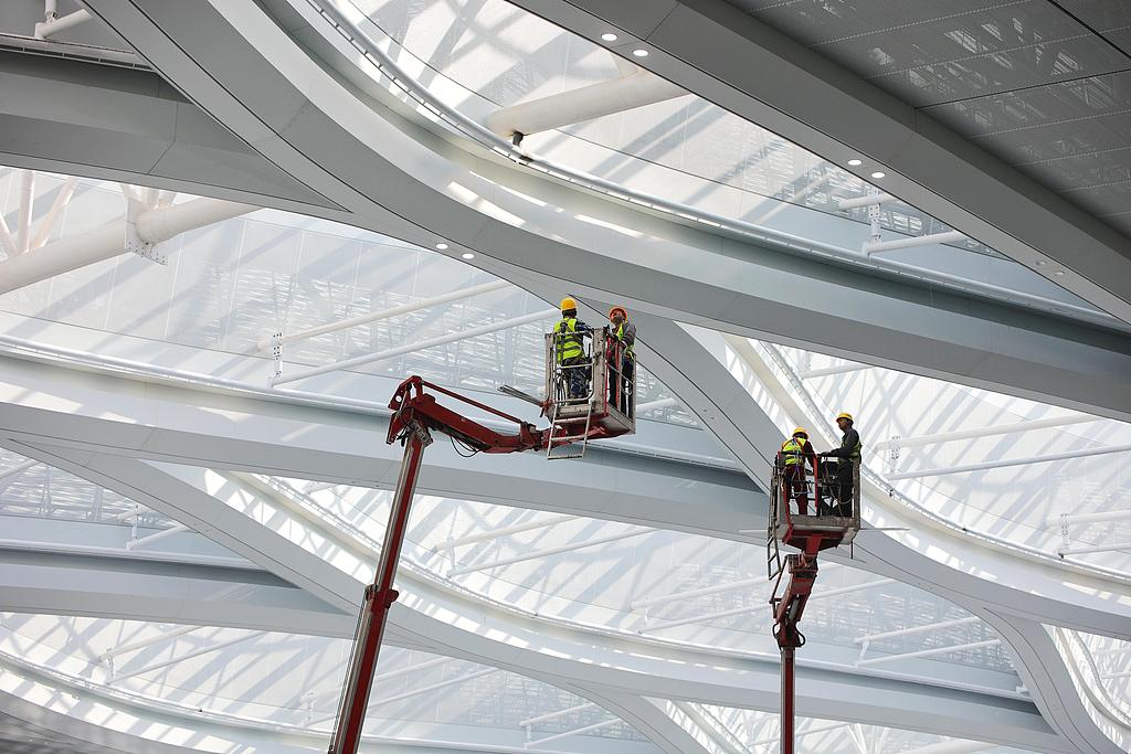 安徽：合肥西站扫尾施工有序进行