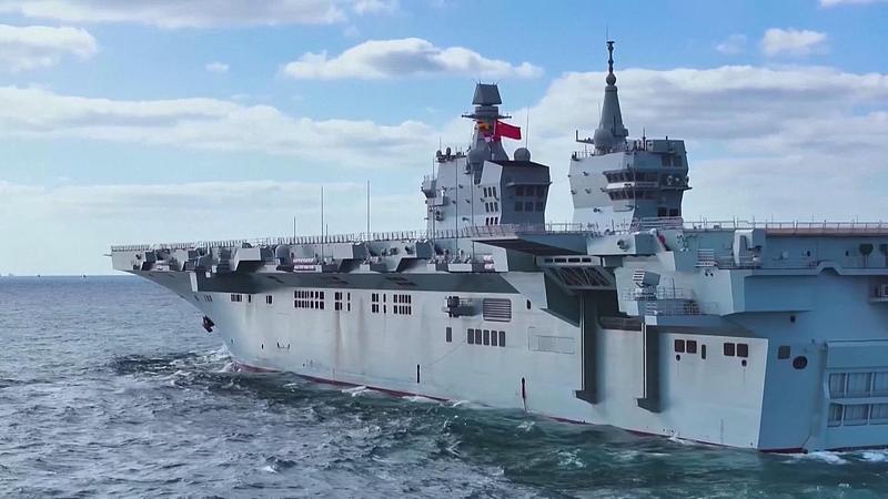 海军四川舰顺利完成首次航行试验