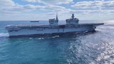 海军四川舰顺利完成首次航行试验