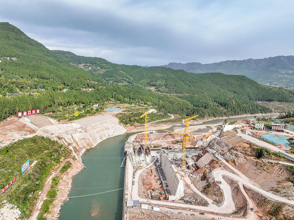 四川巴中：青峪口水库建设“加速冲刺”