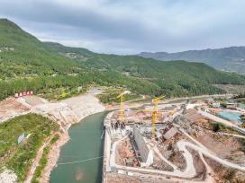 四川巴中：青峪口水库建设“加速冲刺”
