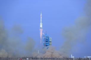 神舟二十二号飞船发射任务取得圆满成功