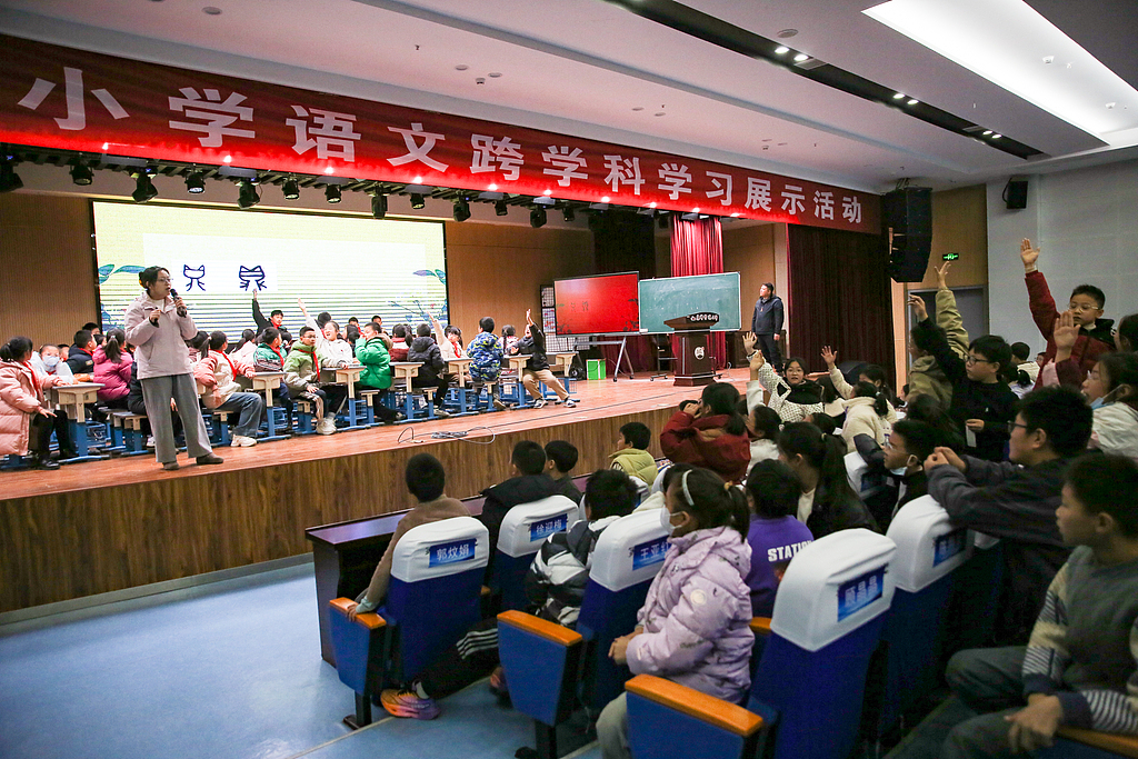 江苏南通：文博知识进校园