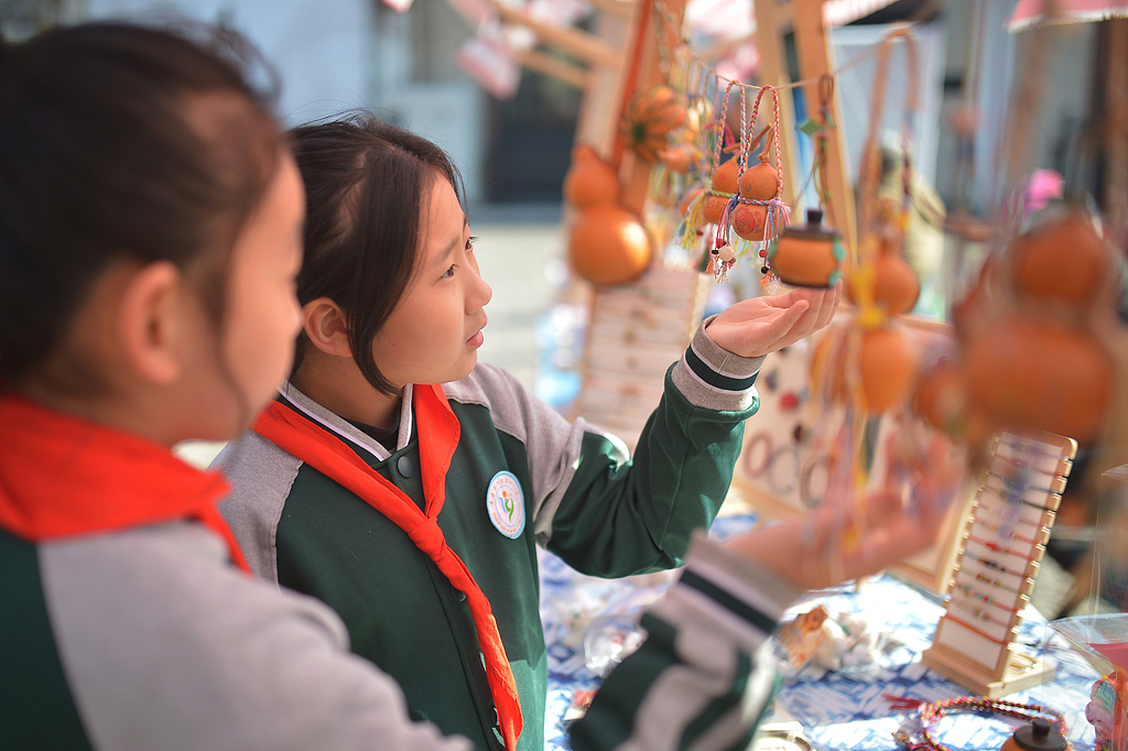 山东青岛：小学生研学解锁传统文化魅力