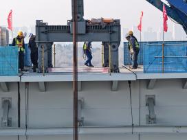 ​沪渝蓉高铁通泰扬特大桥跨太平河桥顺利合龙