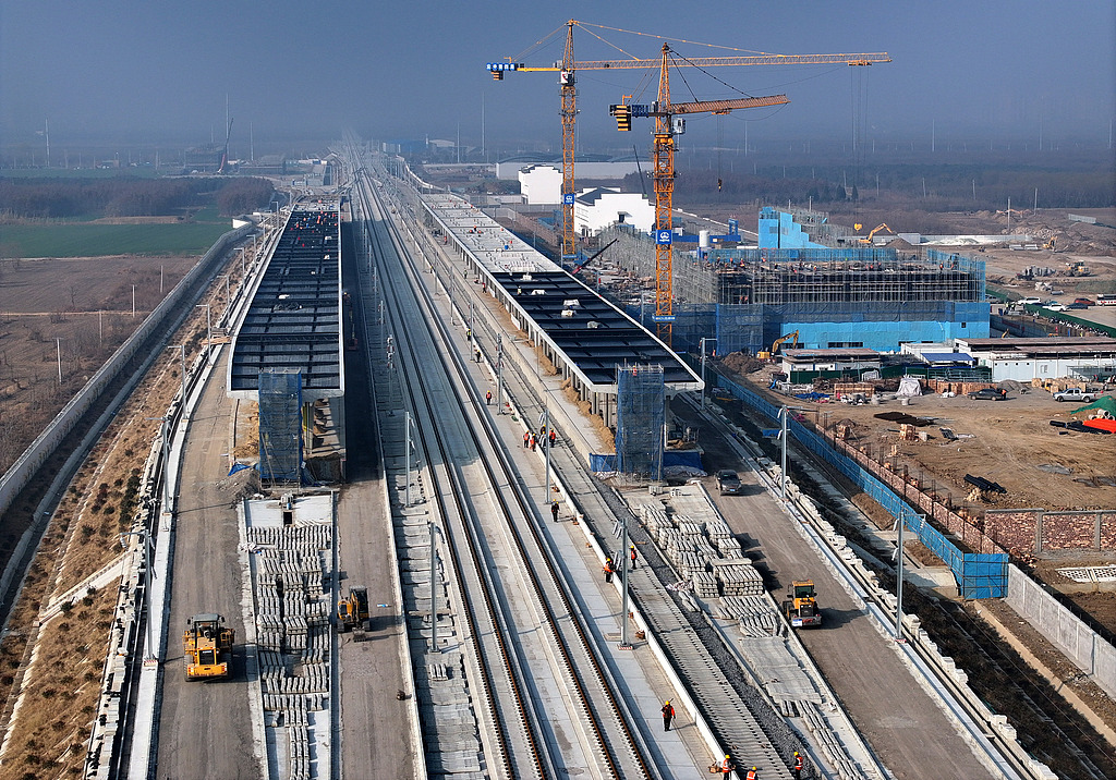 安徽亳州：阜淮铁路施工正酣