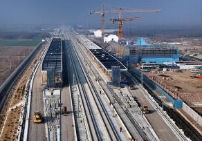 安徽亳州：阜淮铁路施工正酣