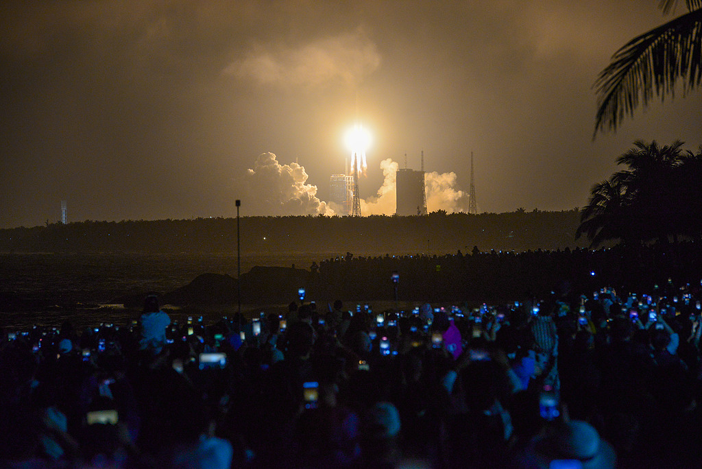 我国成功发射通信技术试验卫星二十三号