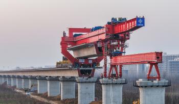 山东枣庄：济枣高铁建设正酣