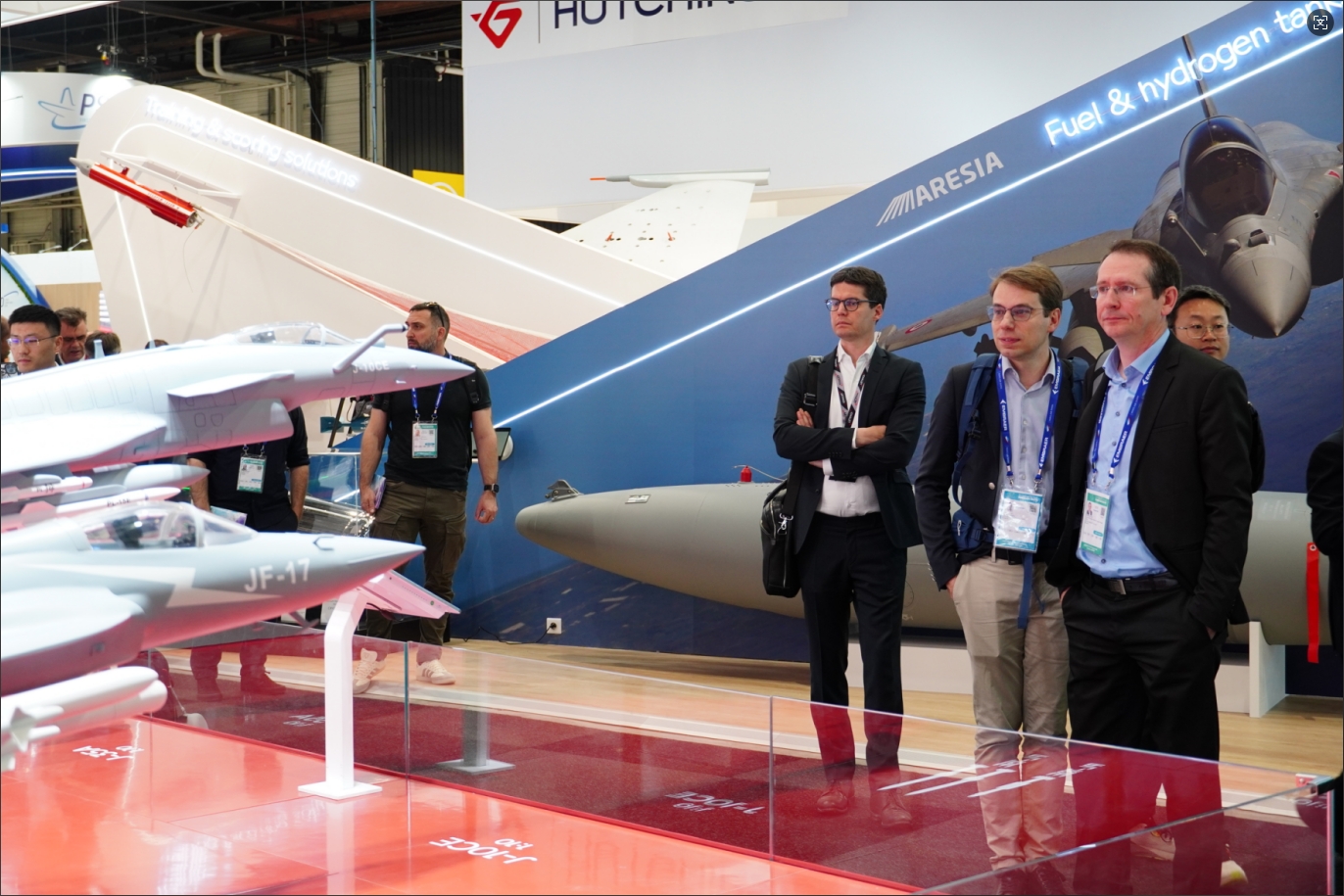 1750074052258608.png 1750074052258608.png