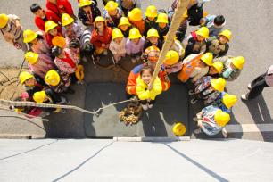 湖南永州：小朋友零距离掌握消防知识