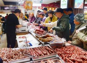 上海：年货销售进入高峰期