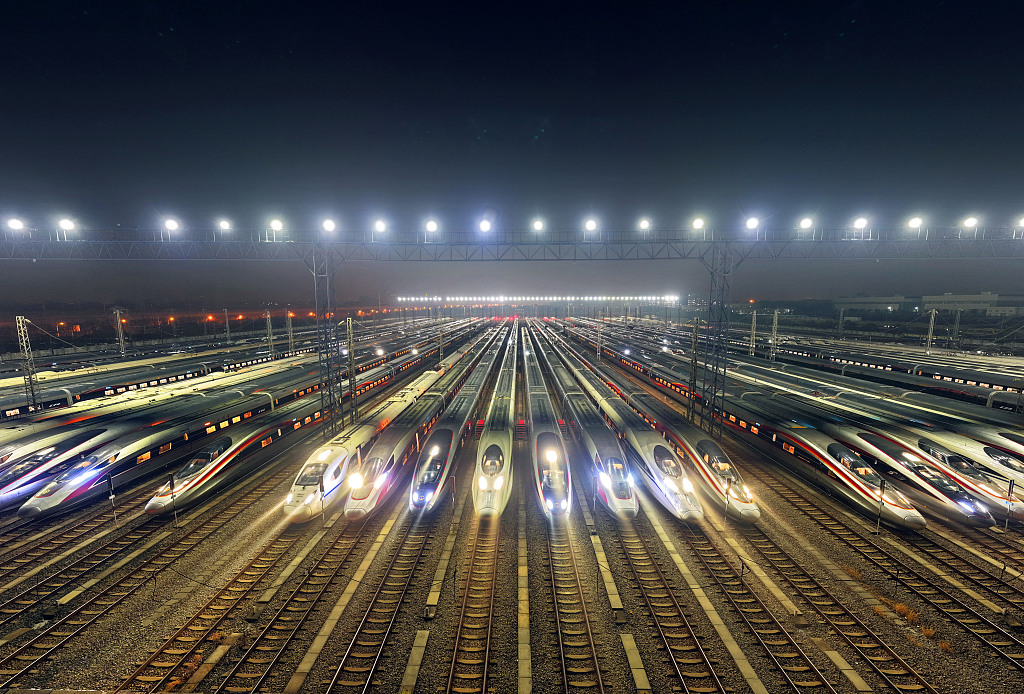 全国铁路1月26日起实行新的列车运行图