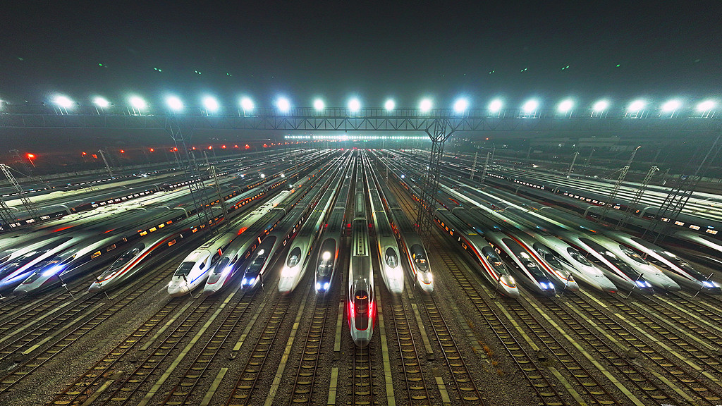 全国铁路1月26日起实行新的列车运行图