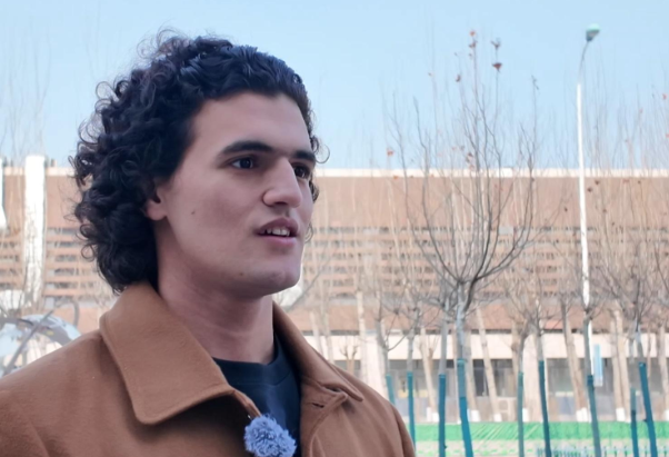 埃及留学生易卜拉欣·马希尔：“鲁班工坊让我的人生迎来新机遇，改变了我的命运”