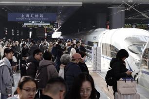 上海：长三角铁路客流持续保持高位运行