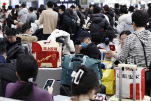 上海：长三角铁路客流持续保持高位运行