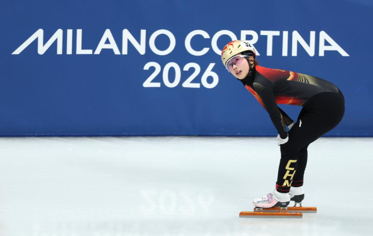 冬奥会｜玩转“兔子战术”的青奥小姑娘，在冬奥冰场全力以赴