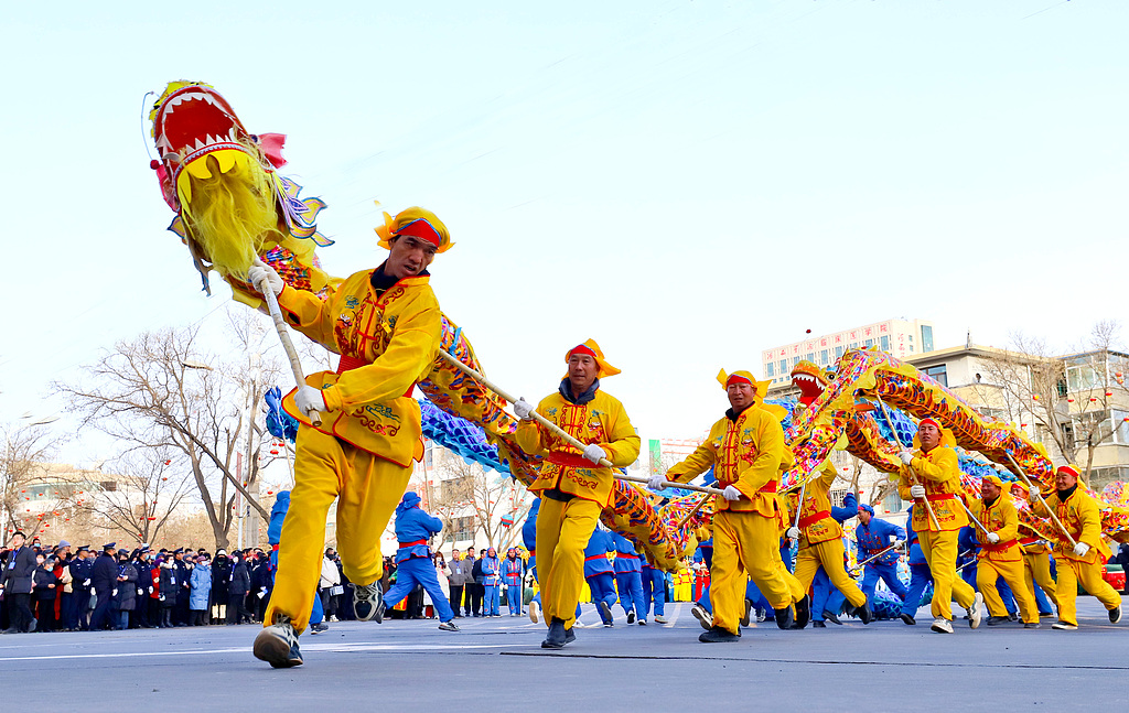 甘肃张掖：民间艺术大比拼 尽享文化盛宴