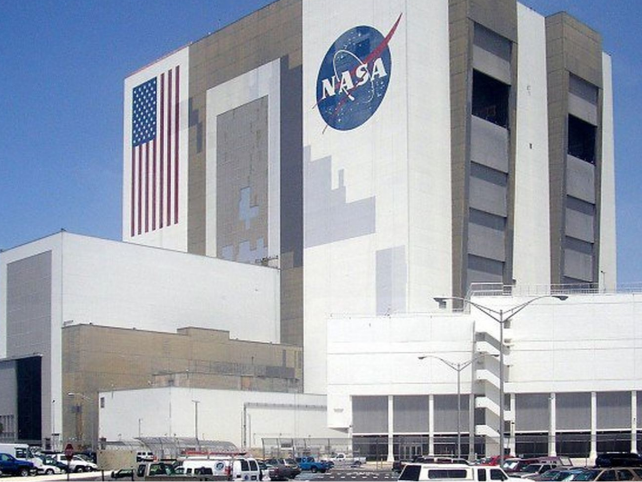 美国再次推迟载人登月计划至2028年