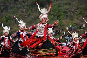 贵州惠水：苗族同胞欢度“藏滂哈十七节”