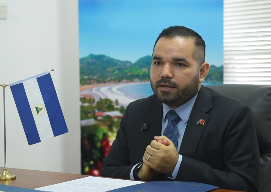 尼加拉瓜驻华大使孔乐然：两会是了解中国未来发展战略的重要时刻