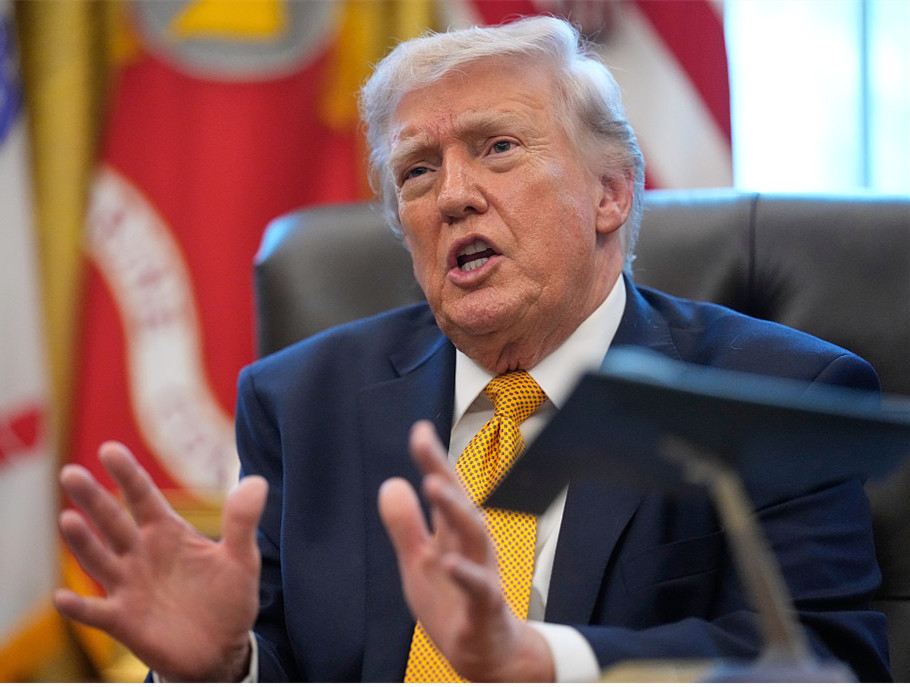 特朗普称美前总统点赞对伊动武 各方否认