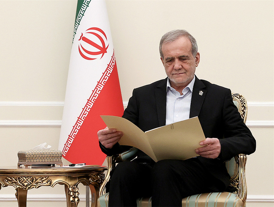 伊总统：在确保伊朗不再遭受攻击之前谈论结束战争毫无意义