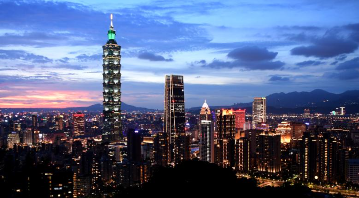 【港台腔】台湾“中华文化总会”更名：不过是一出庸人自扰的“台独”闹剧