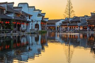 浙江湖州：南浔古镇灯火阑珊