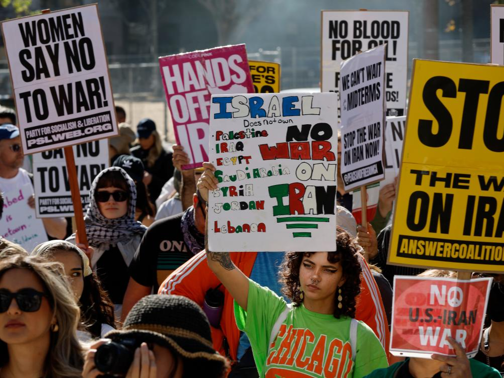 民调：近七成美国民众希望尽快结束对伊朗作战