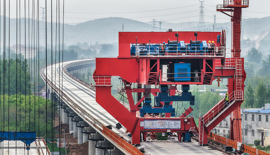 山东枣庄：济枣高铁项目建设加速推进