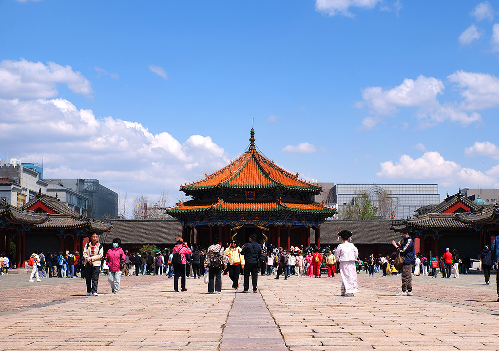 沈阳：“五一”假期临近 旅游市场持续升温