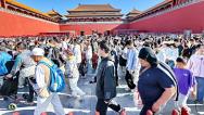 “五一”假期 游客游览故宫热情不减