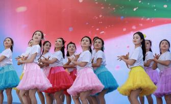 甘肃定西：广场舞大赛热力开赛